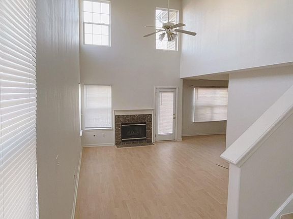 4th image of 9239 Eden Woods Ct