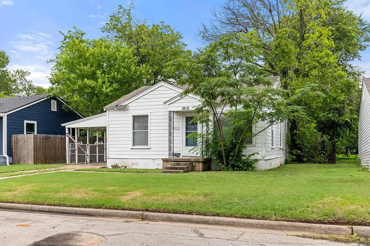 3616 Live Oak Ave - 3616 LiveOak — Photo 1