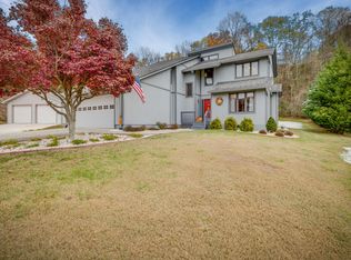 2201 Kings Bay Dr, Kingsport, TN 37660