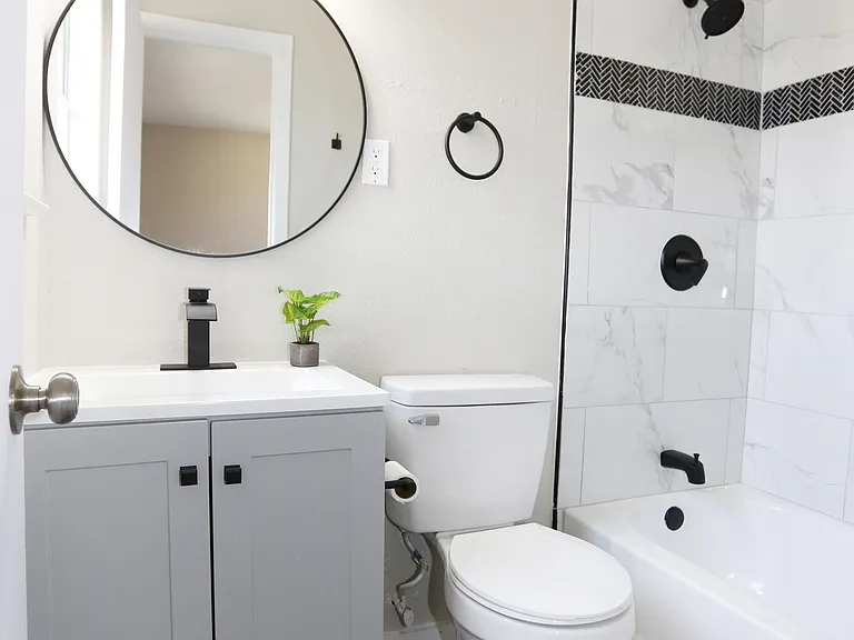 2913 Santa Rosa Ave — Photo 17