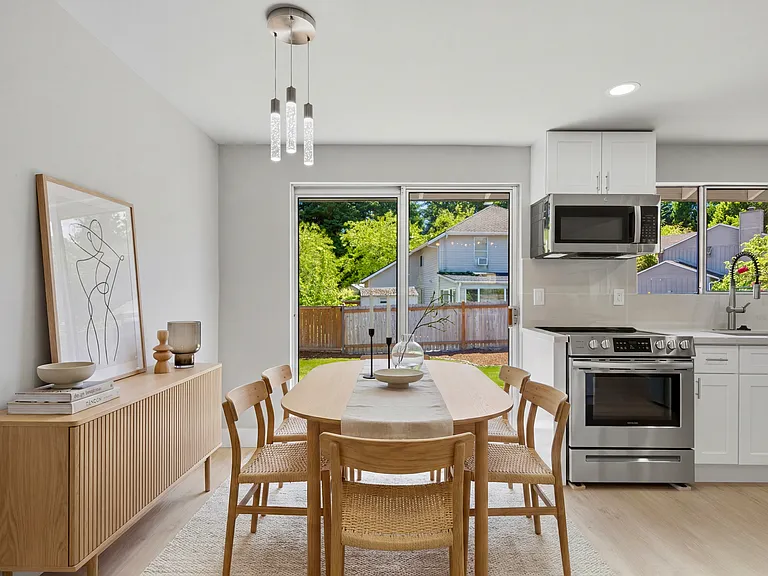 13503 NE 70th St — Photo 6