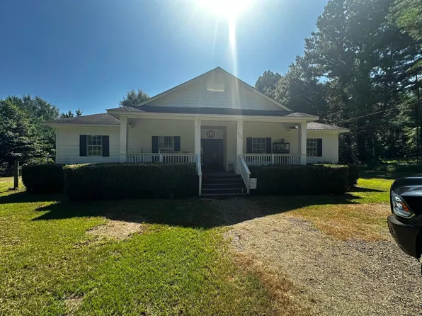 264 Zinnie Sharp Rd, Robeline, LA 71469