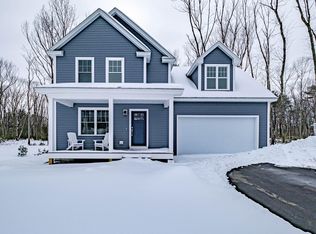 6 Camden Dr, Kennebunk, ME 04043