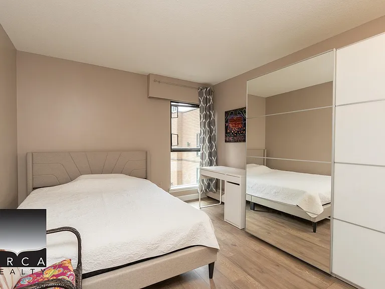 1435 Nelson St #415 — Photo 10