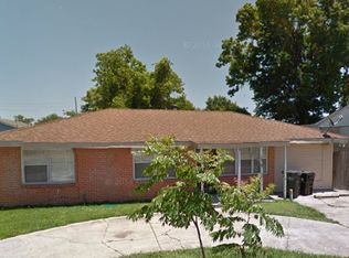 2310 Lauradale Dr, New Orleans, LA 70114