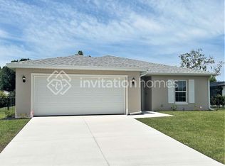 25277 Estrada Cir, Punta Gorda, FL 33955