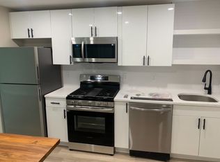 353 Sea St #1, Quincy, MA 02169