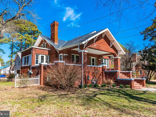 13 E Main St, Crisfield, MD 21817