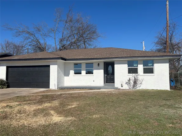 18589 E 3rd St, Tulsa, OK 74108