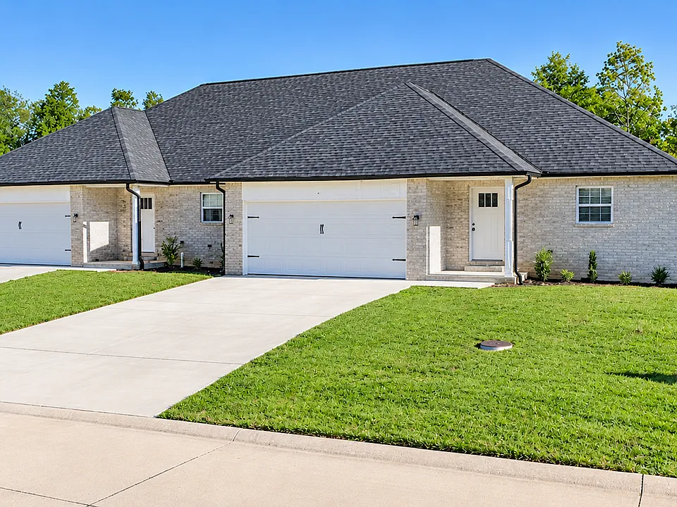 448 Deerwood Dr