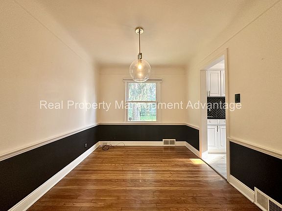 5th image of 13329 Kingston Ave