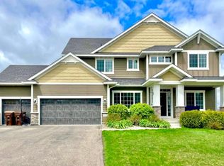 1116 Francesca Ct, Chaska, MN 55318