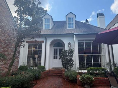 18624 Amen Cor, Baton Rouge, LA, 70810