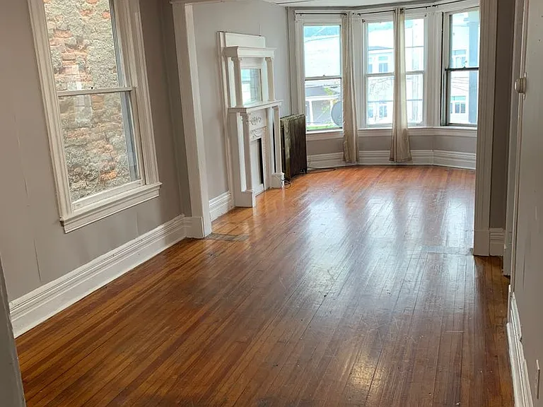 223 Western Ave — Photo 15