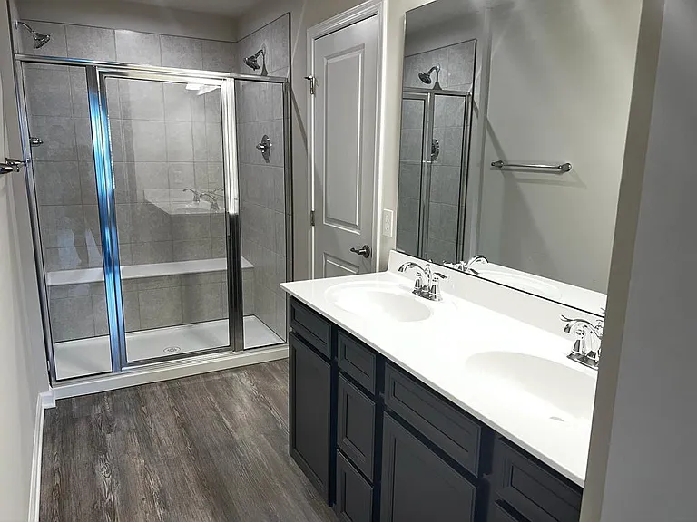 1108 Meadow Run — Photo 10