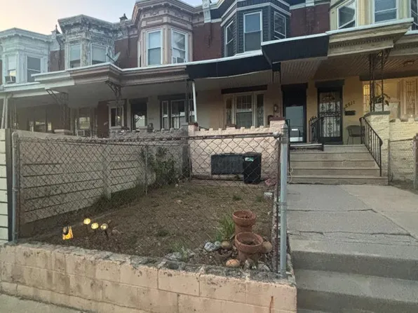 5513 Webster St, Philadelphia, PA 19143