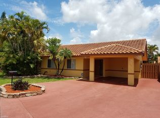 11318 SW 74th St, Miami, FL 33173
