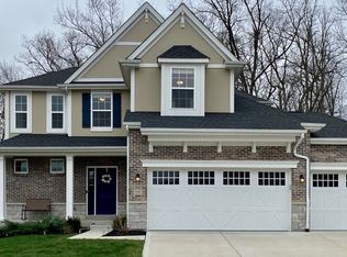 946 Konert Lake Dr, Fenton, MO 63026