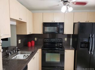 420 NE 12th Ave APT 103, Hallandale Beach, FL 33009