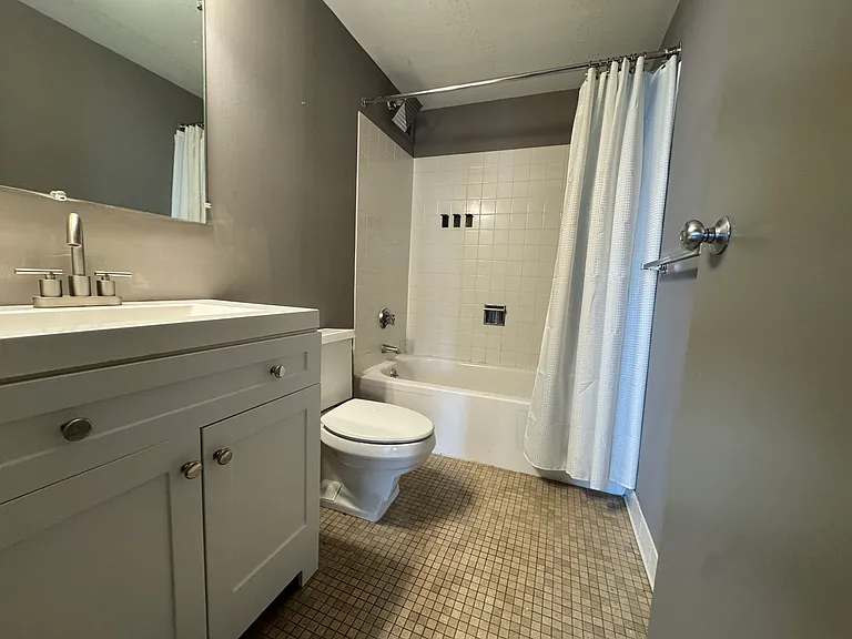 100-A1107 Wells St #1107 — Photo 9