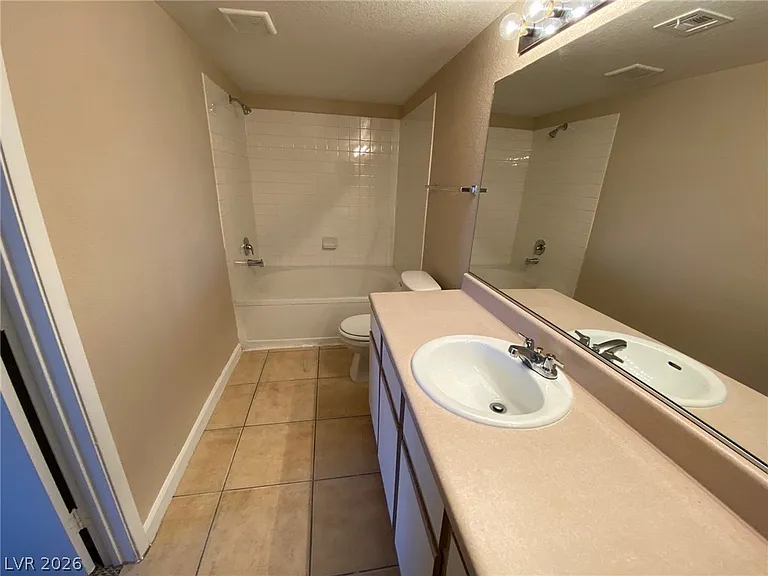 2300 Silverado Ranch Blvd #2175 — Photo 20
