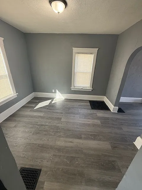 2 bed, 910 sqft, $1,125 — Photo 3