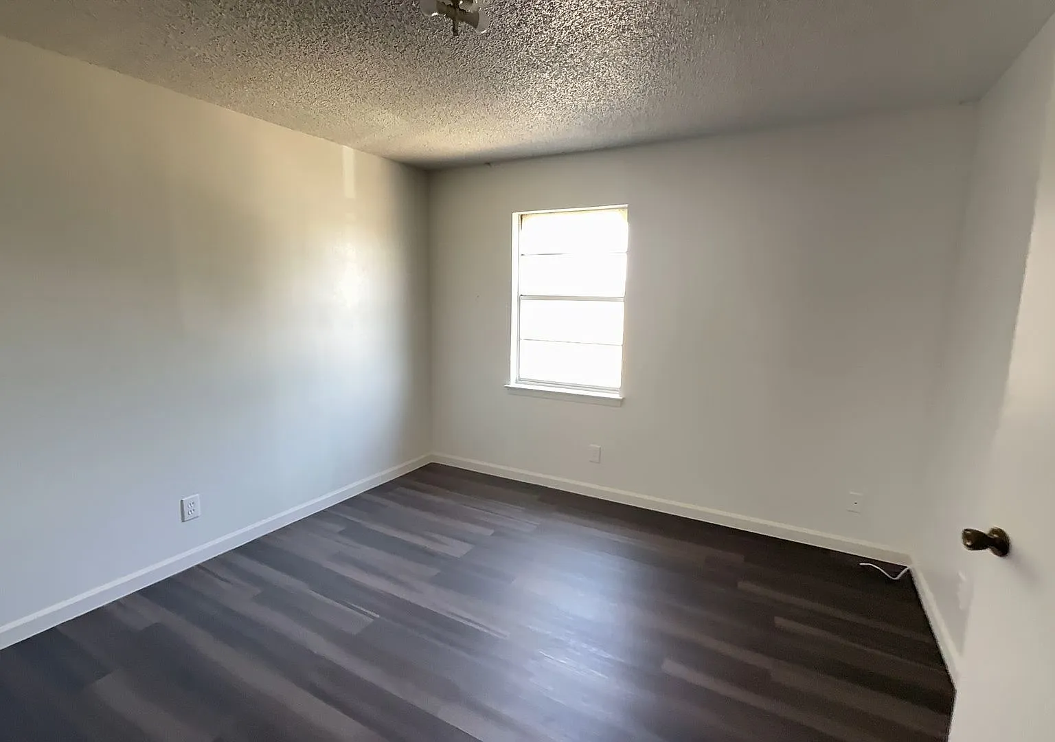 1202 N College St — Photo 2