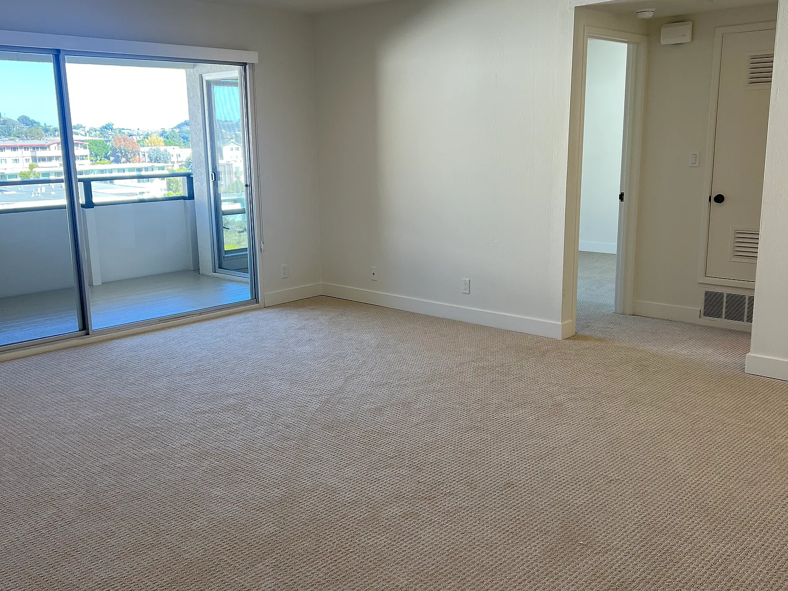 The Vias - 499 Via Casitas — Photo 4