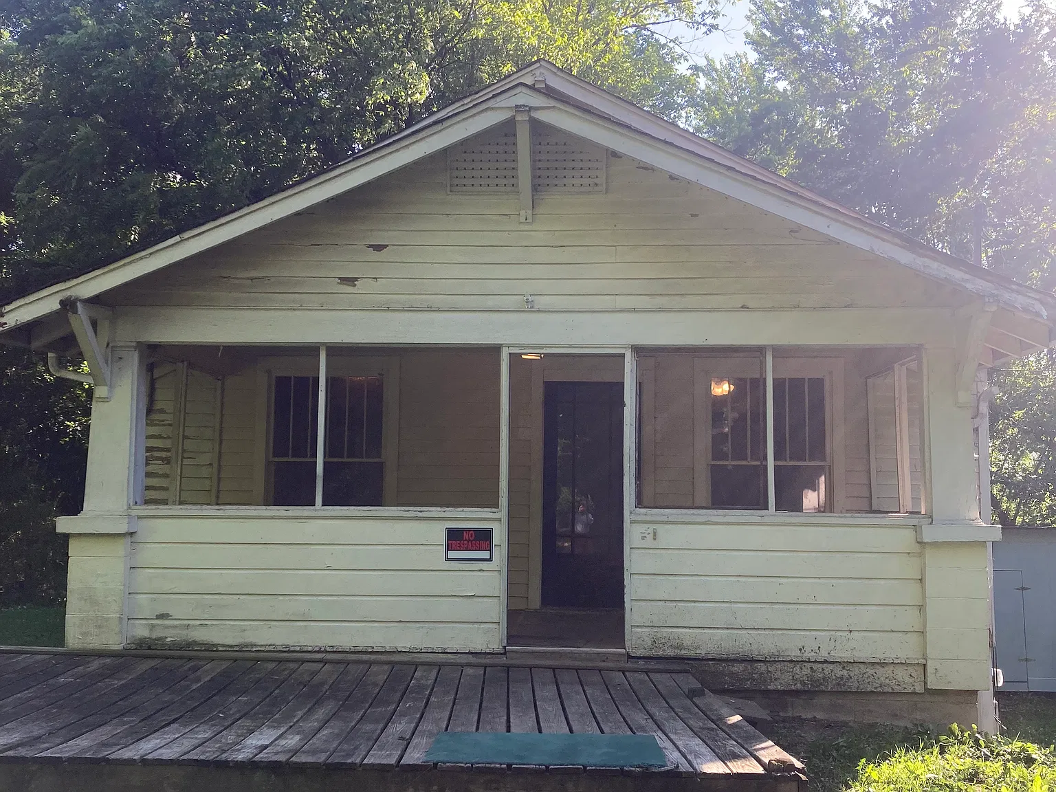 3 bed, $1,700 — Photo 2