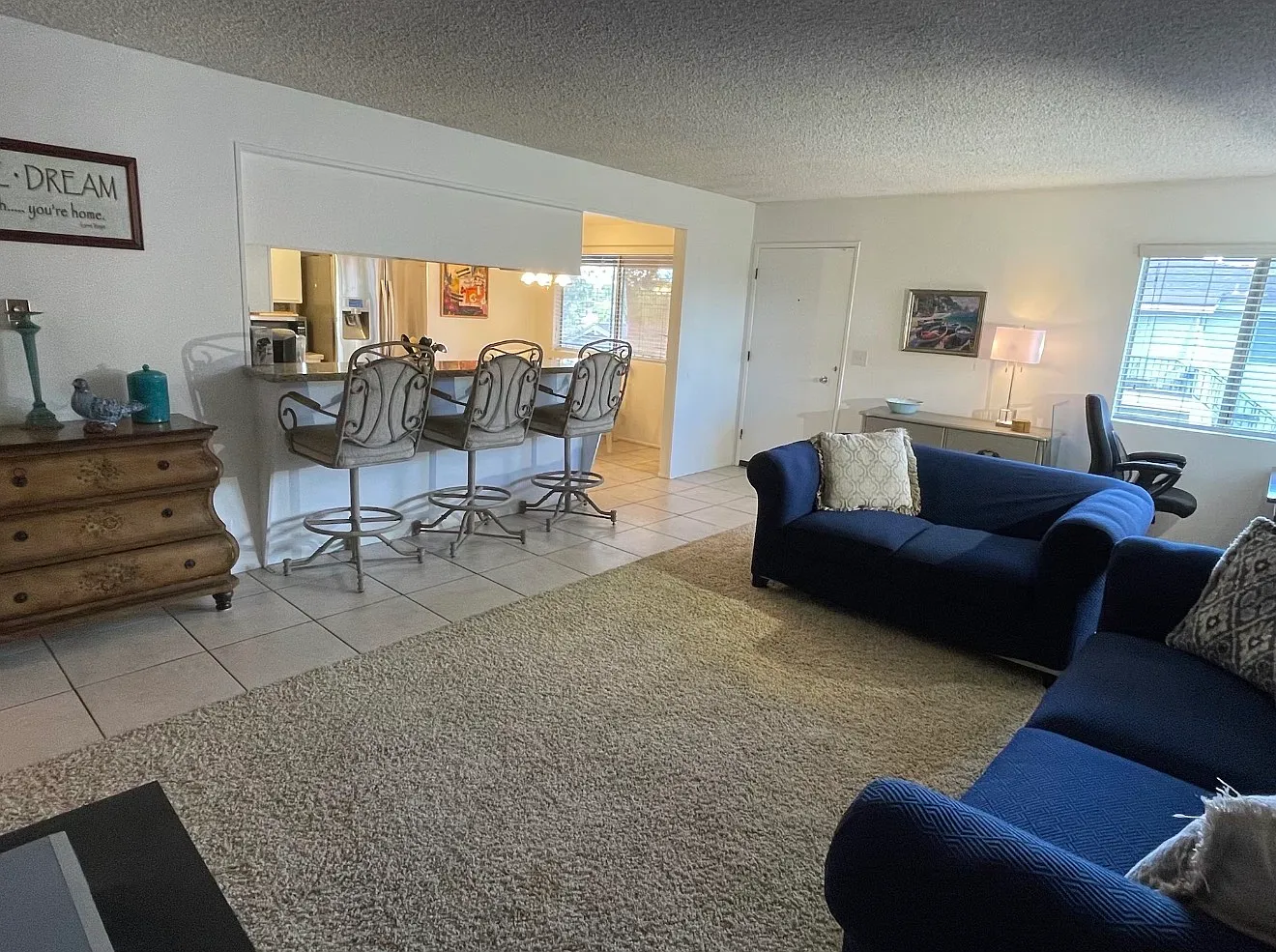 5908 Stockdale Highway - 4 — Photo 3