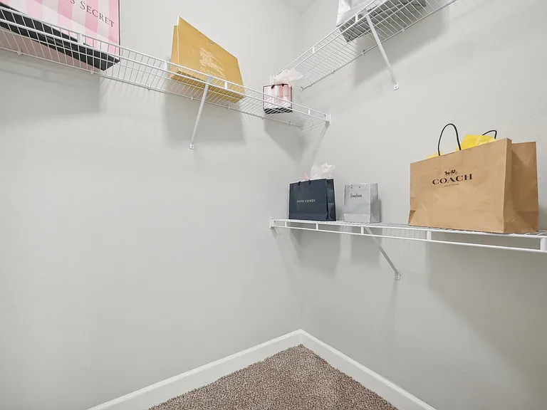 District at Greenville Apartments — Photo 20