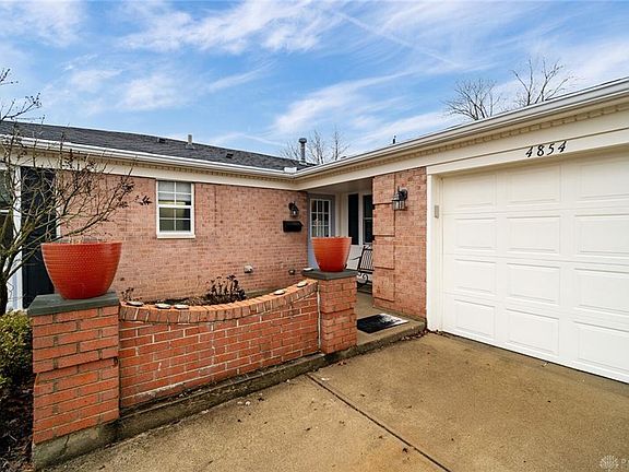 4th image of 4854 Pennswood Dr