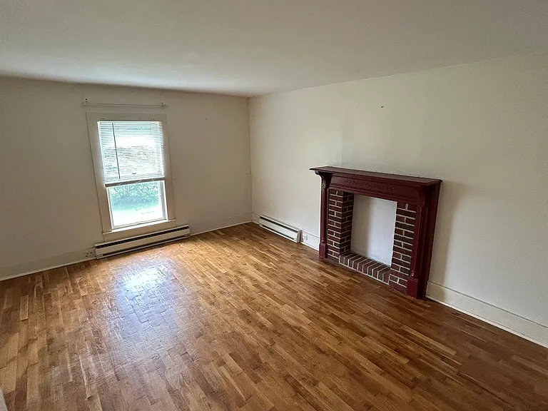 8839 Langmaid Rd — Photo 5