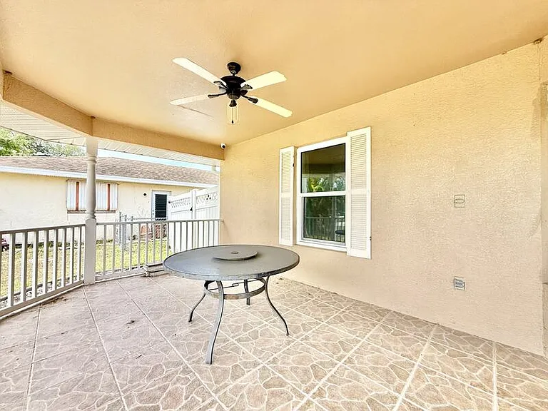 22148 Lockport Ave — Photo 45