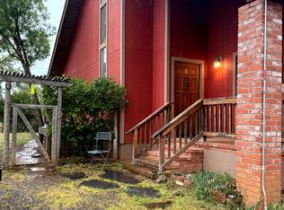1079 Deputy Dr, Pope Valley, CA 94567