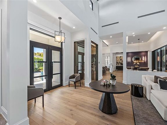 5th image of 1300 Nautilus RD