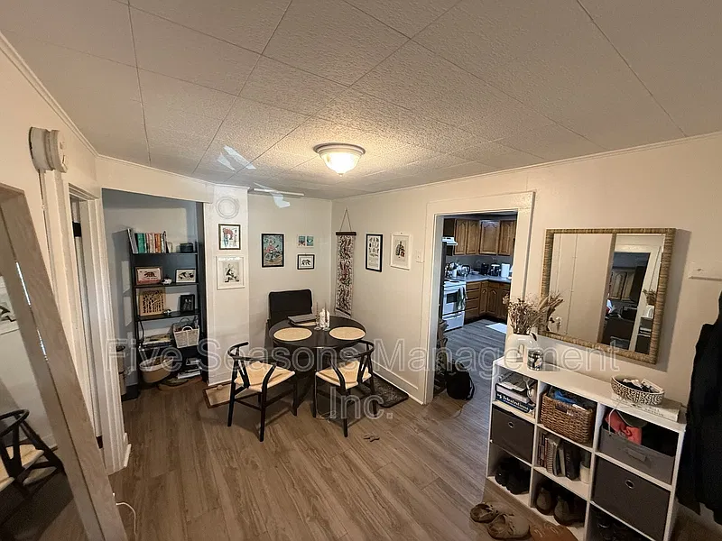1 bed, 1.0 bath, 450 sqft, $1,450 — Photo 3