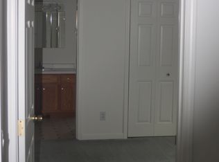 3 Matthews Ln, Belvidere, NJ 07823