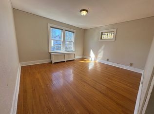 40 Parkwood St #5, Albany, NY 12208