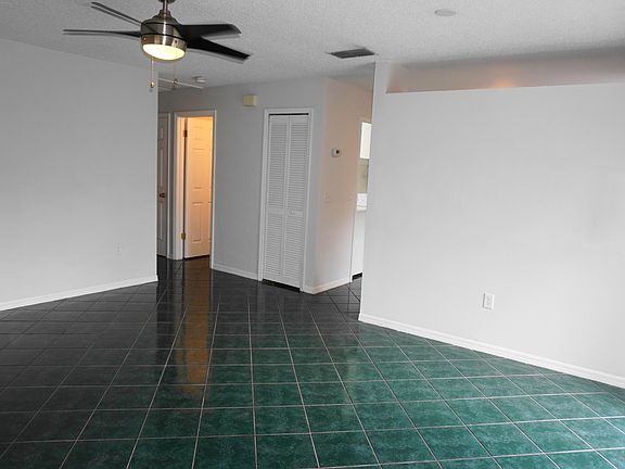 5th image of 77 W Muriel St