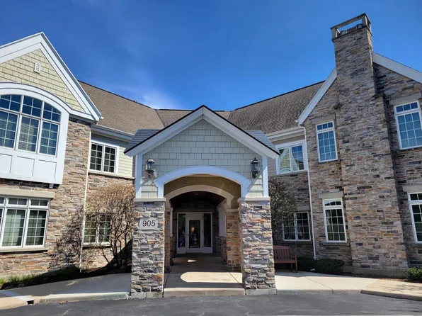 905 West Fairy Chasm ROAD #206, Bayside, WI 53217