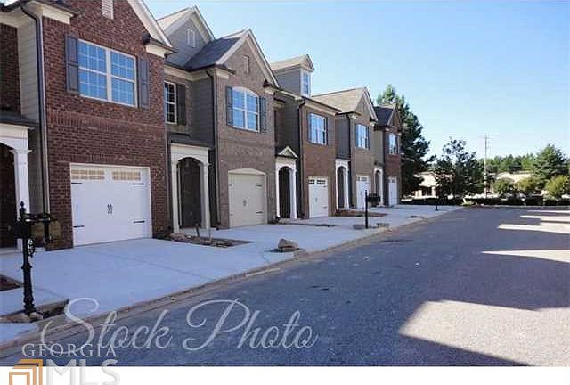 1st image of 746 Garbrooke Dr