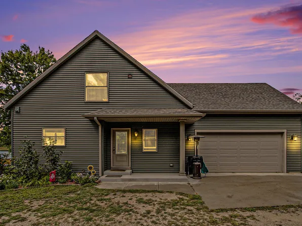 4075 Kimble Lake Dr, Vicksburg, MI 49097