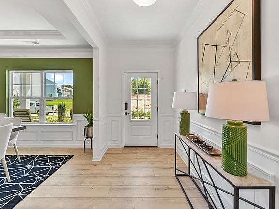 Inviting Foyer Entrance