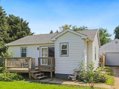 717 1st Ave, Ipswich, SD, 57451