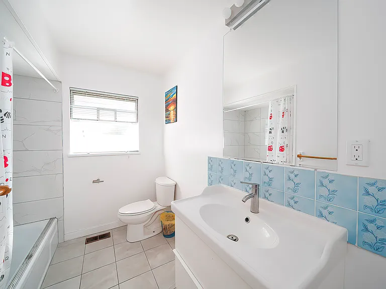 3820 Earlmond Ave — Photo 3