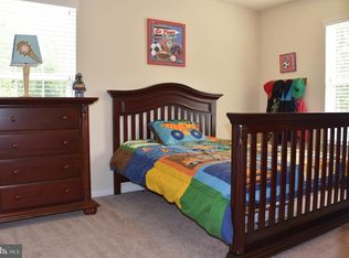 10 Jennifer Ct, Sinking Spring, PA 19608