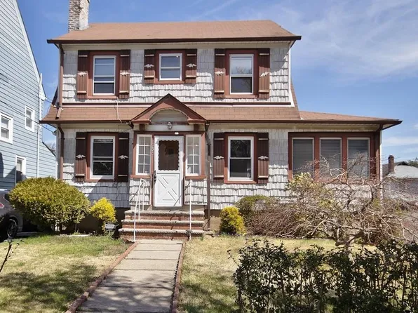 135 Hillside Avenue, Mount Vernon, NY 10553