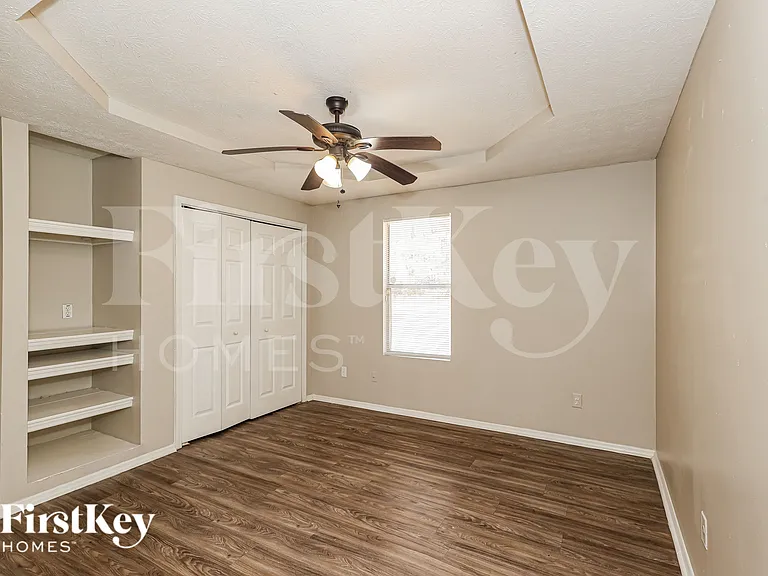 6450 Peppermill Ln — Photo 11