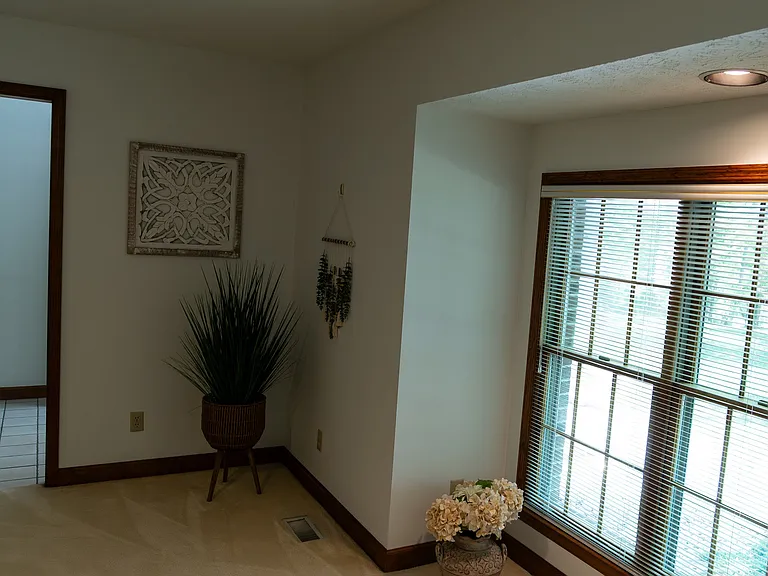 7911 Micah Dr — Photo 26
